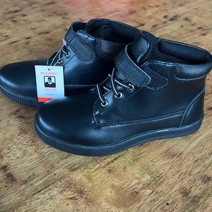 New Deer Stags Kids Quintonin black